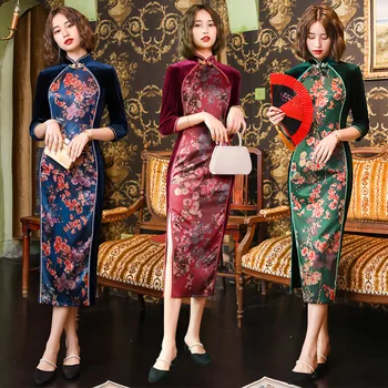 Есенно-зимния ново сшитое бархатное рокля Чонсам с ръкав три четвърти и цепка отстрани, традиционен китайски по-добро женско ципао